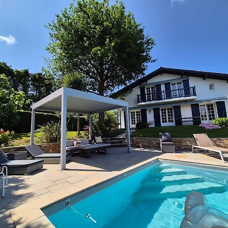 Vakantiehuis Basque Climatisee Et Piscine Chauffee, Jardin Verdoyant Arbonne
